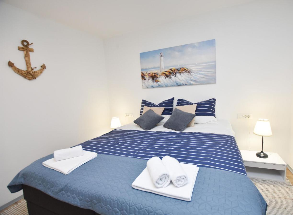 Apartment Palcic Primosten Ngoại thất bức ảnh