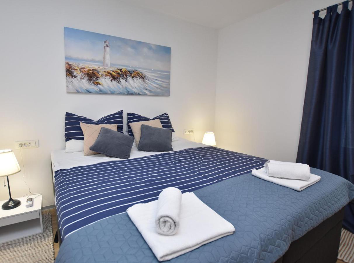 Apartment Palcic Primosten Ngoại thất bức ảnh